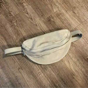 FRENCH CONNECTION Gray Suede Leather Fanny Pack Marin Belt Bag